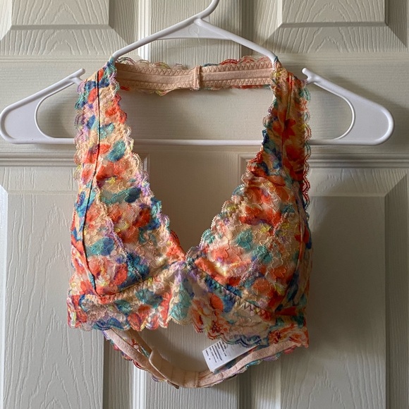 Gilly Hicks Lace halter bra - Picture 3 of 6